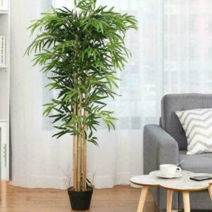Arbusto di bambù artificiale in plastica in un vaso